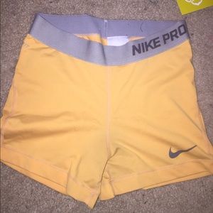 Nike Pro spandex